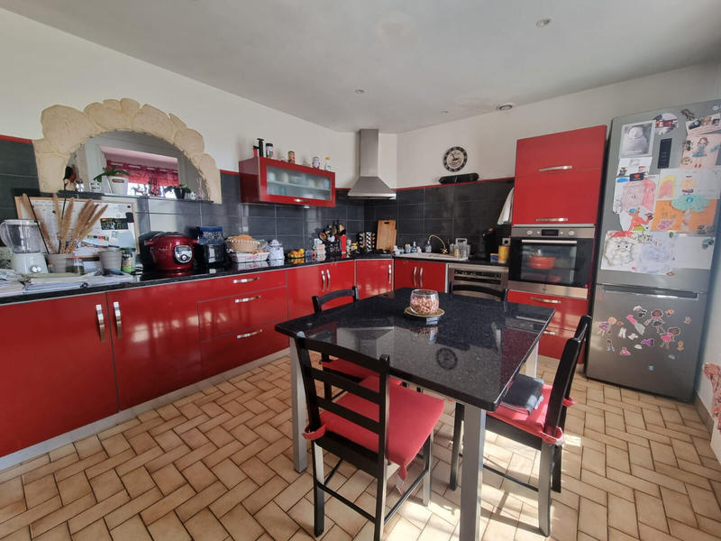 Maison - 78 m² - 7 pièces