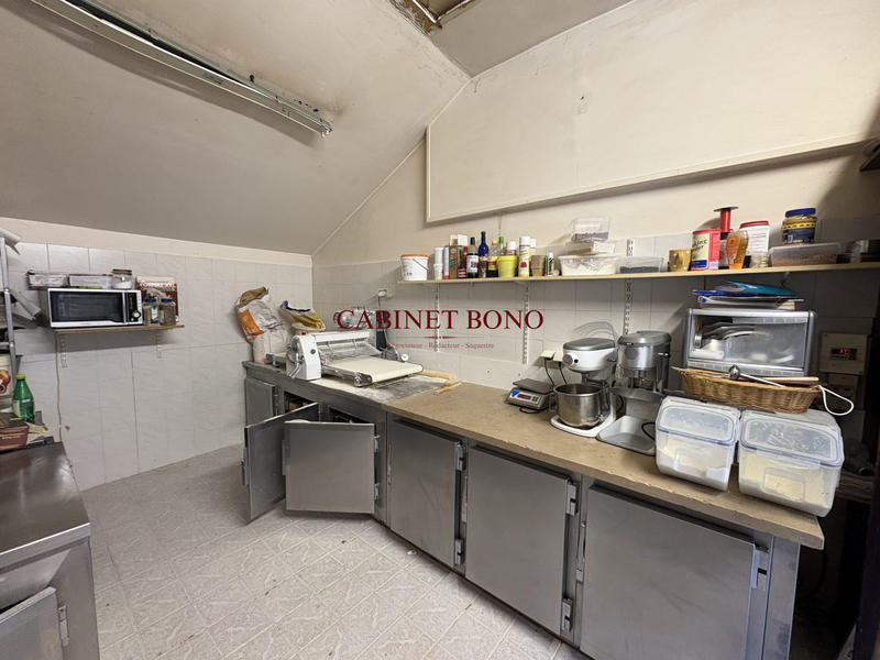 Fonds de commerce - 150 m²