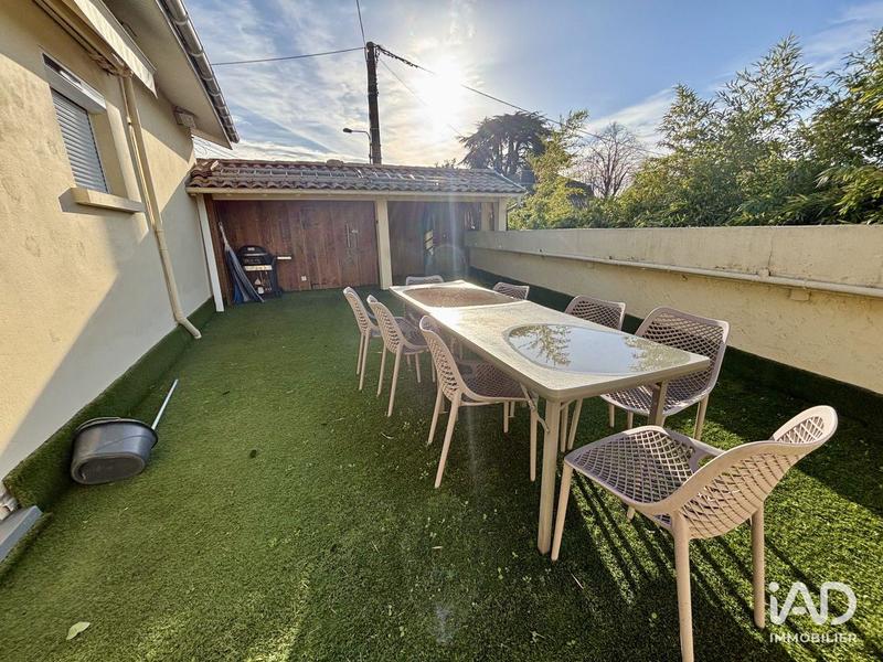 Local commercial - 200 m²