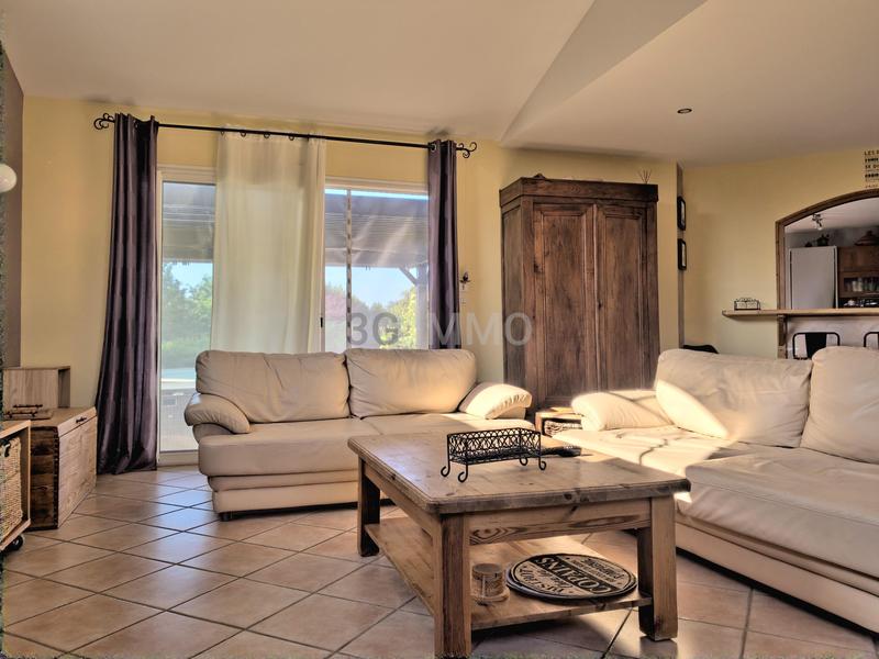 Maison contemporaine - 204 m² - 9 pièces