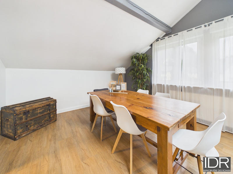 Maison - 190 m² - 7 pièces