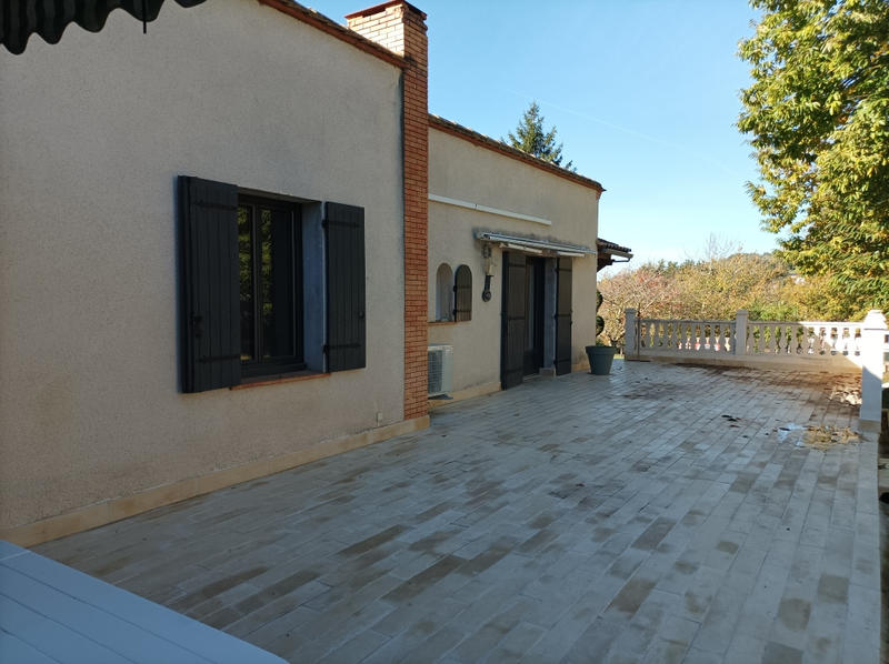 Maison - 140 m² - 5 pièces