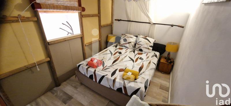 Maison - 270 m² - 14 pièces