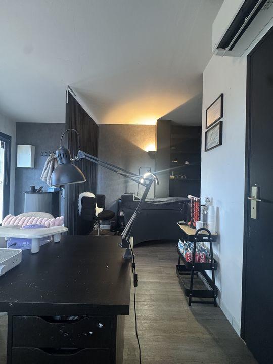 Local commercial - 18 m² - 1 pièce