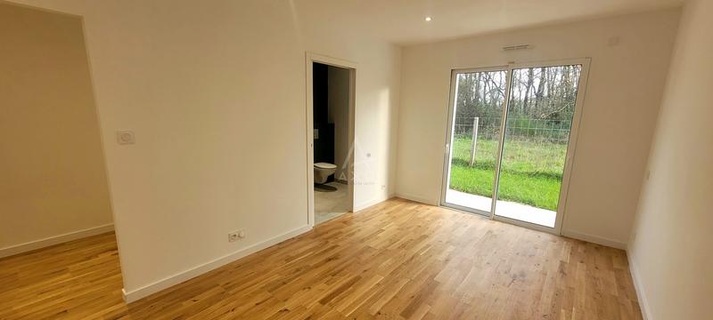 Maison contemporaine - 166 m² - 7 pièces