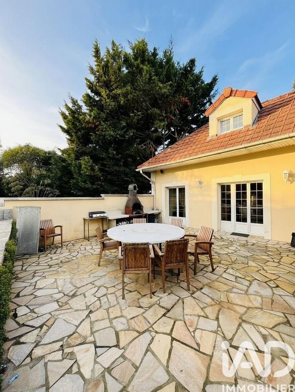 Maison - 109 m² - 5 pièces