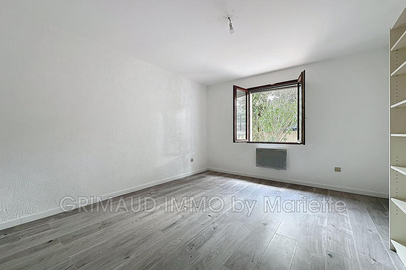 Maison - 199 m² - 6 pièces