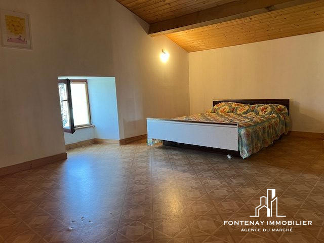 Maison ancienne - 190 m² - 6 pièces