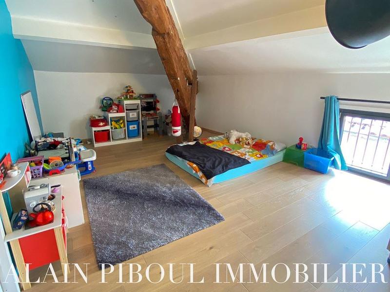 Maison toulousaine - 191 m² - 6 pièces