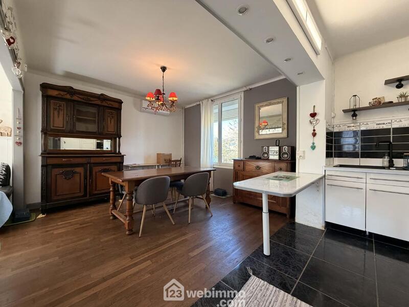 Maison - 150 m² - 6 pièces