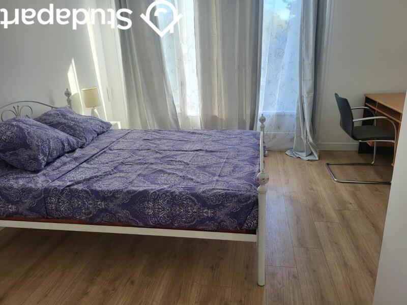 Chambre - 12 m² - 1 pièce