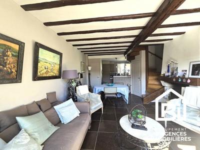 Maison - 83 m² - 5 pièces