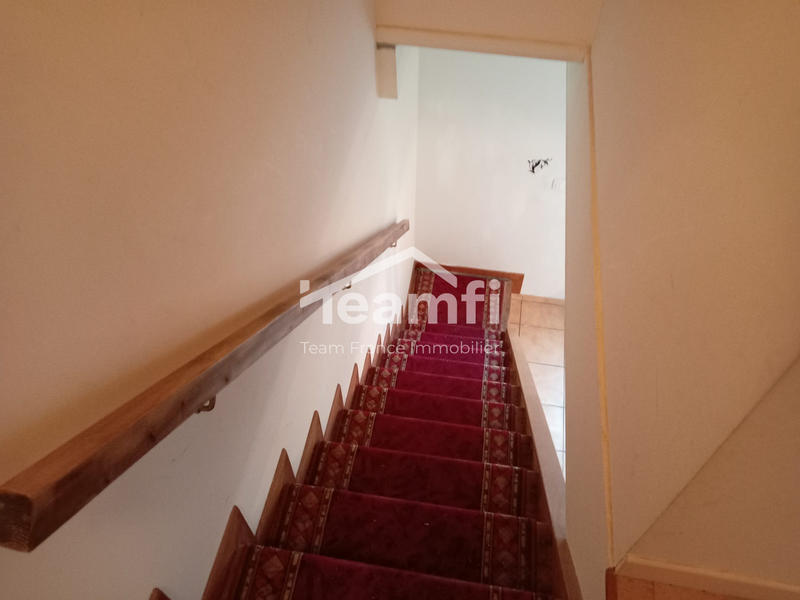 Maison - 93 m² - 5 pièces