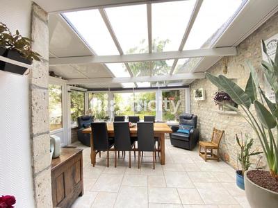 Maison - 164 m² - 7 pièces