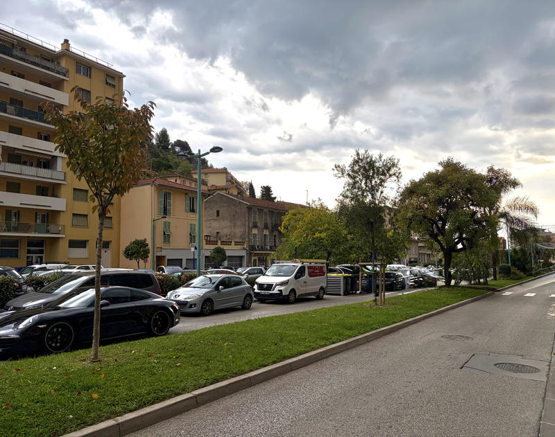 Fonds de commerce - Local commercial - 39 m²