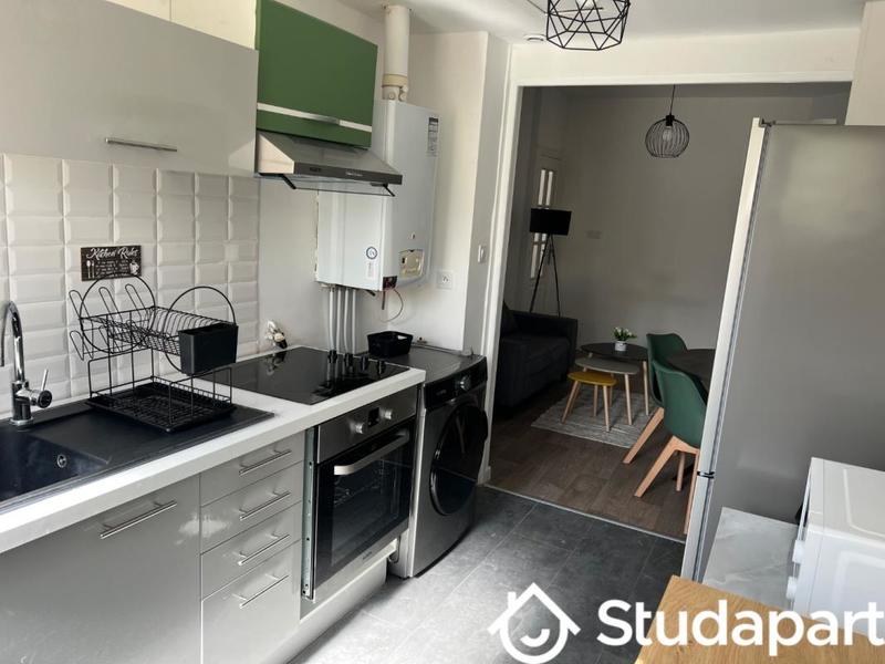 Chambre - 9 m² - 1 pièce