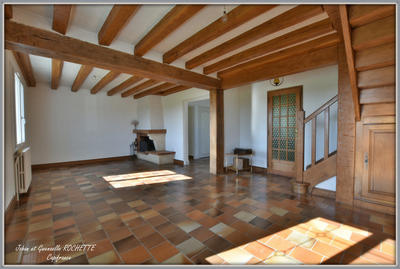 Maison - 210 m² - 10 pièces