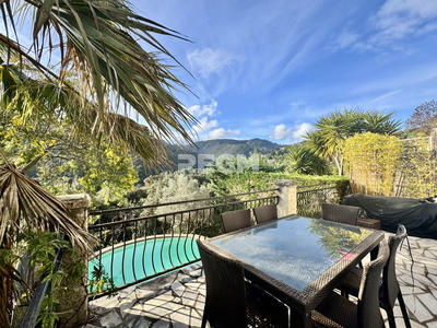 Maison - 101 m² - 4 pièces