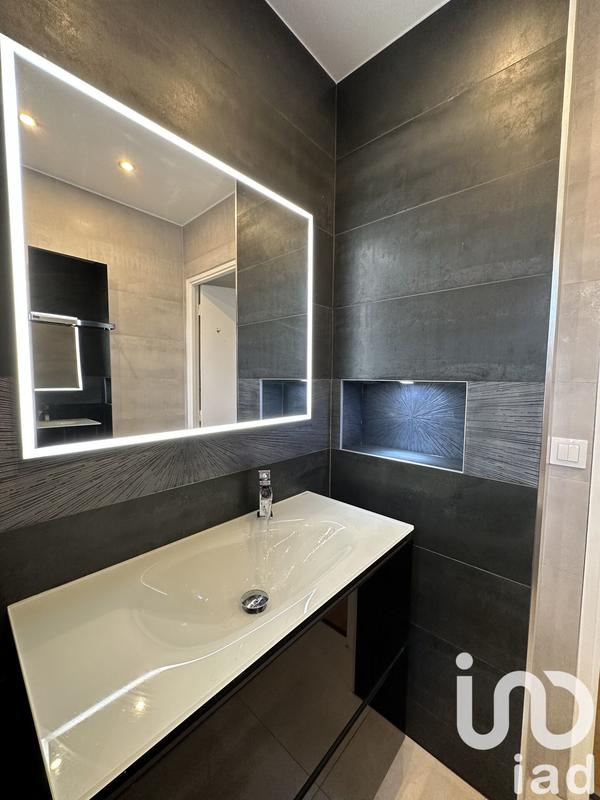 Appartement - 100 m² - 4 pièces