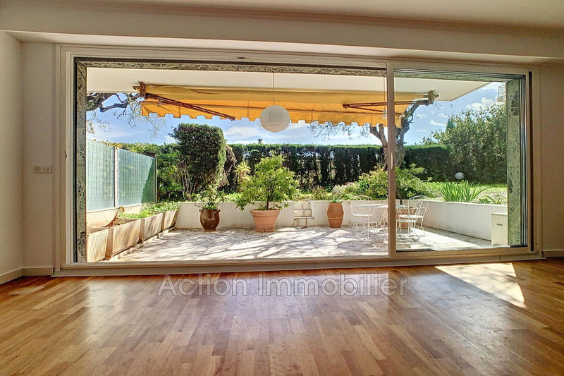 Appartement - 81 m² - 3 pièces