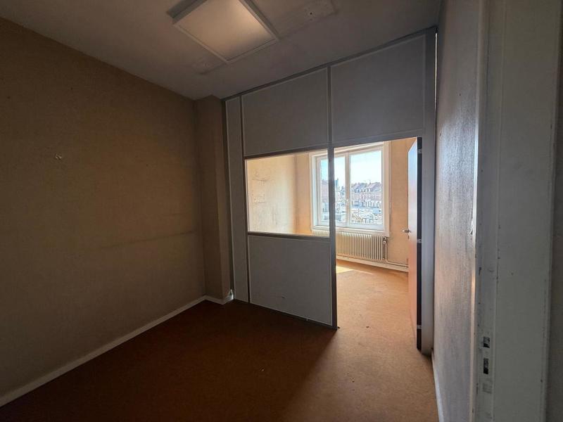 Immeuble - 162 m² - 1 pièce