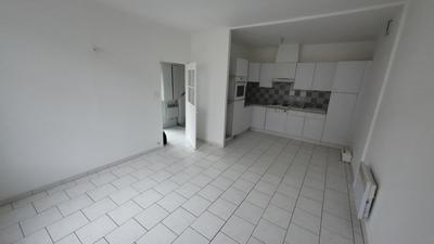 Maison de ville - 70 m² - 5 pièces