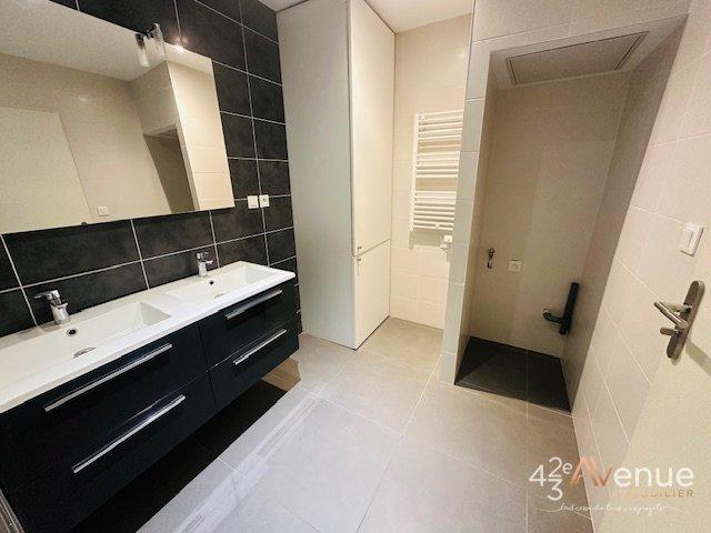 Appartement - 76 m² - 3 pièces