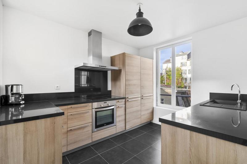 Appartement - 122 m² - 5 pièces