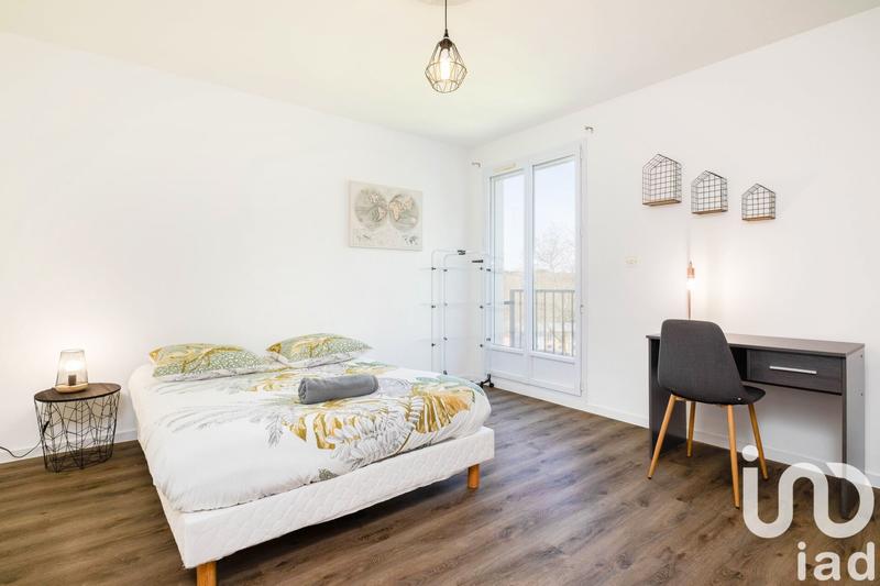 Appartement - 98 m² - 5 pièces