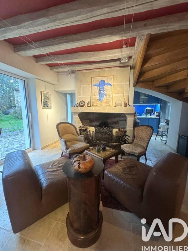 Maison - 262 m² - 7 pièces