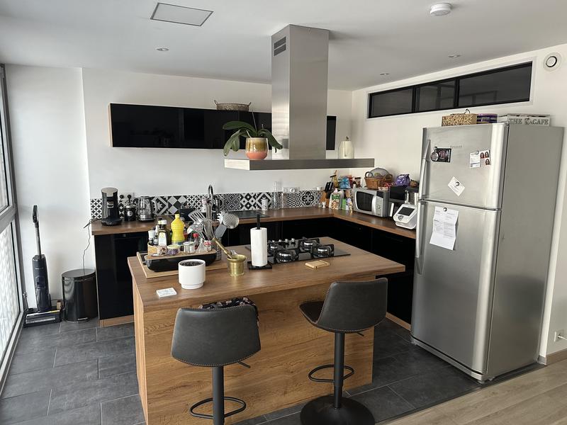 Appartement - 99 m² - 5 pièces