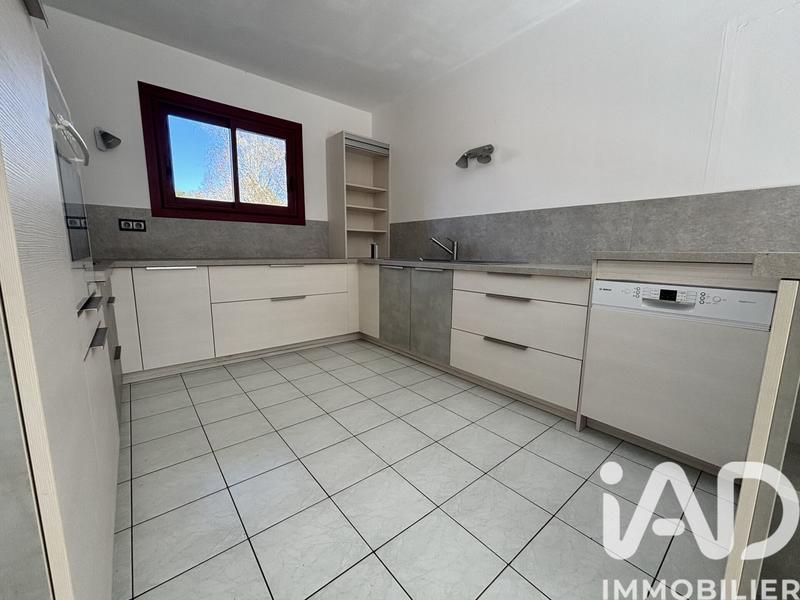 Maison de campagne - 120 m² - 4 pièces