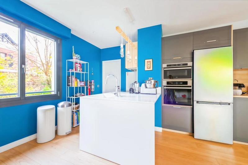 Appartement - 98 m² - 5 pièces