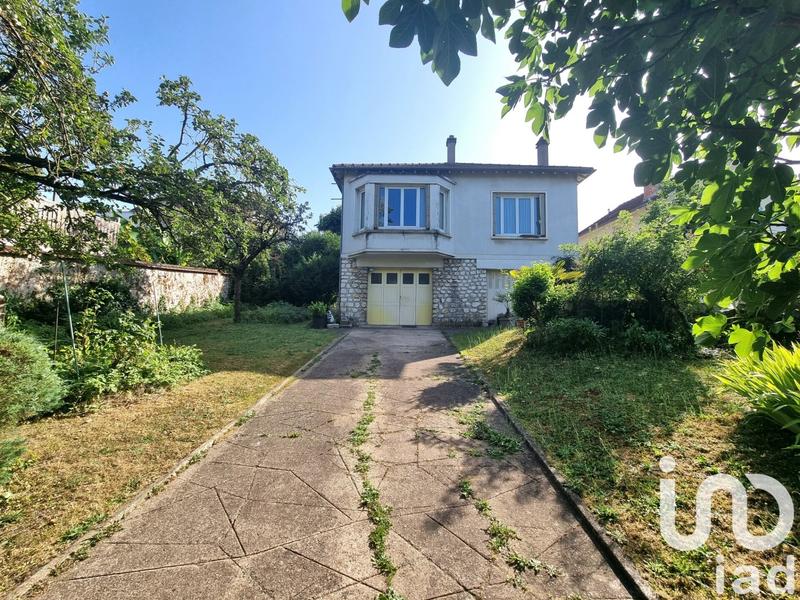 Maison - 111 m² - 5 pièces