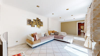 Maison - 190 m² - 6 pièces