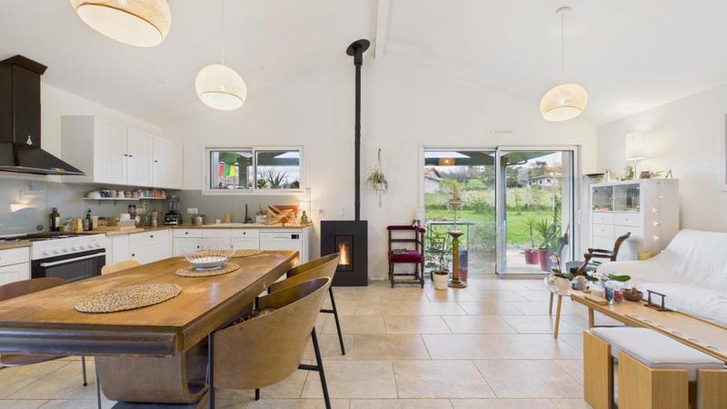 Maison - 77 m² - 3 pièces