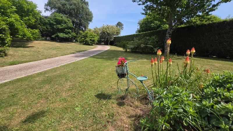 Maison - 203 m² - 6 pièces