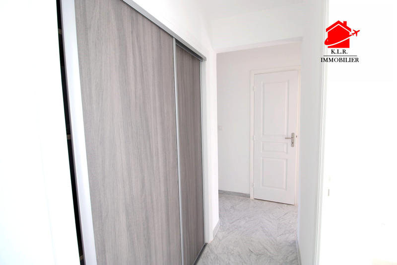 Appartement - 80 m² - 3 pièces