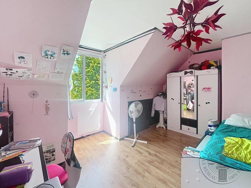 Maison - 145 m² - 7 pièces