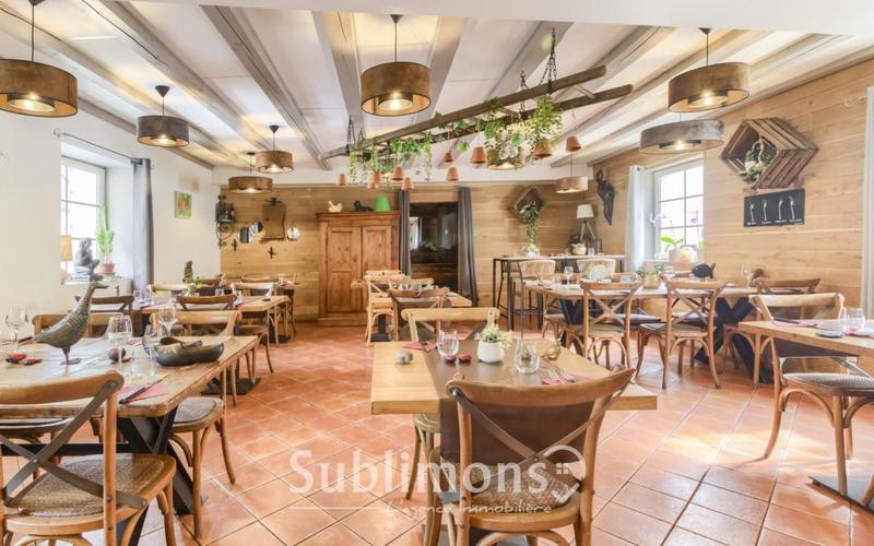 Fonds de commerce - 185 m²