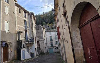 Immeuble - 95 m² - 2 pièces