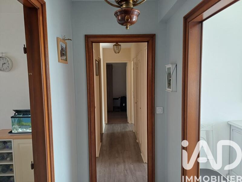 Appartement - 120 m² - 6 pièces