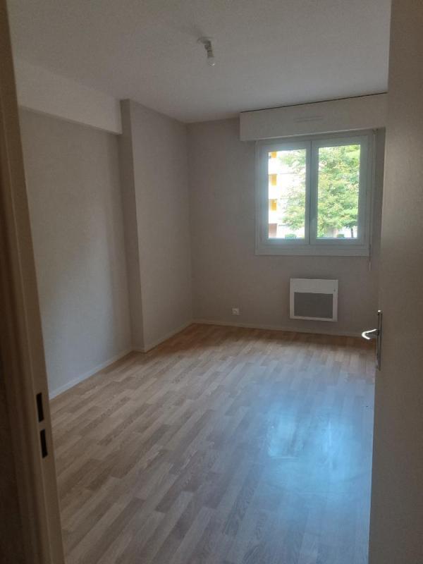 Appartement - 100 m² - 4 pièces