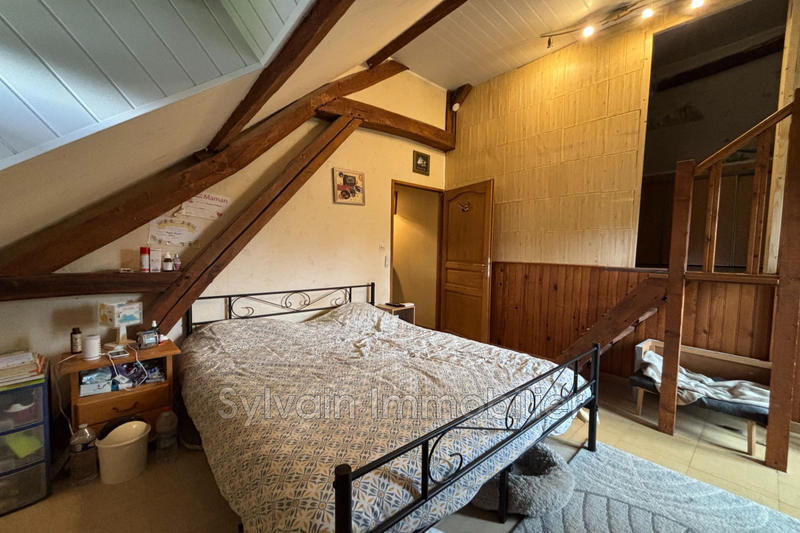 Maison - 87 m² - 6 pièces