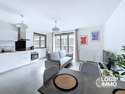 Appartement - 65 m² - 3 pièces
