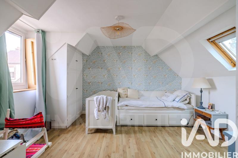 Maison de ville - 140 m² - 7 pièces