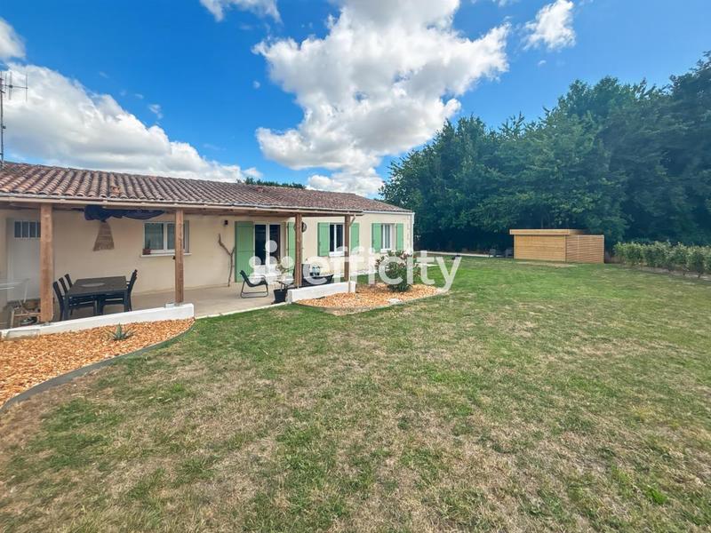 Maison - 85 m² - 4 pièces