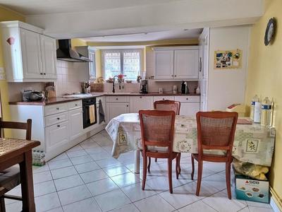 Maison - 131 m² - 4 pièces