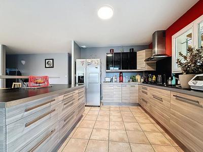 Maison - 106 m² - 5 pièces