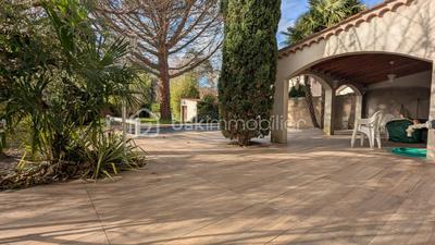 Maison - 149 m² - 7 pièces